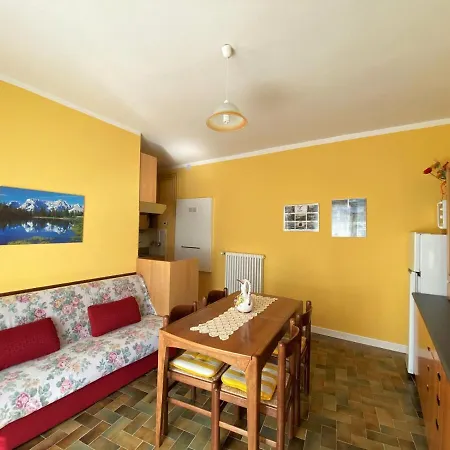 La Casa Di Natale On The Greenway Colonno